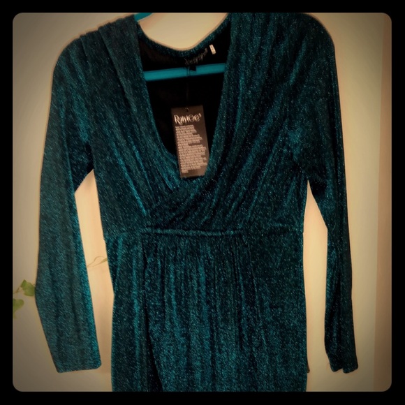 Evening gown - Picture 1 of 1